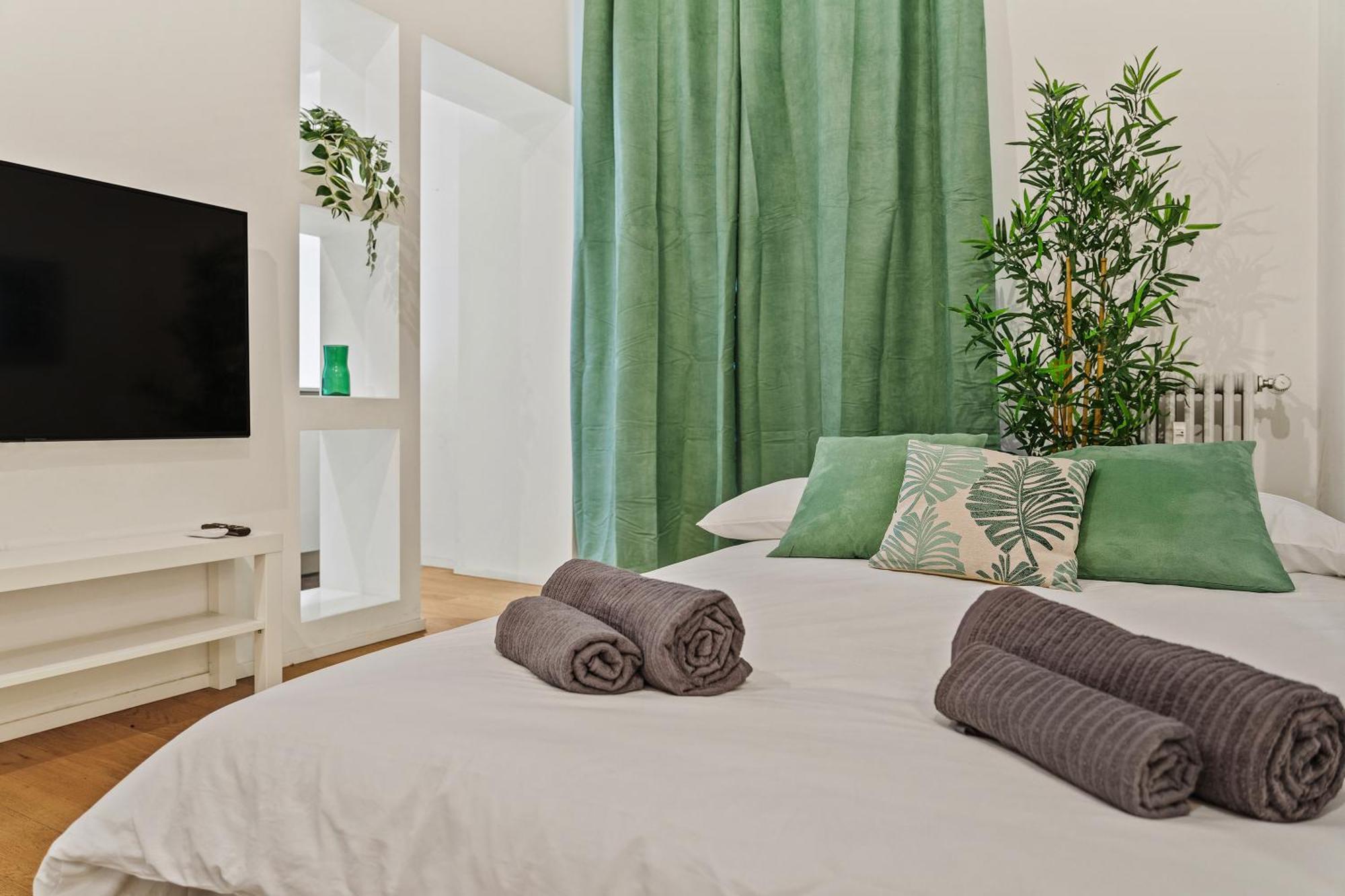 Tortona-navigli Luxury Desing District Wifi E Neflix Apartamento Milán